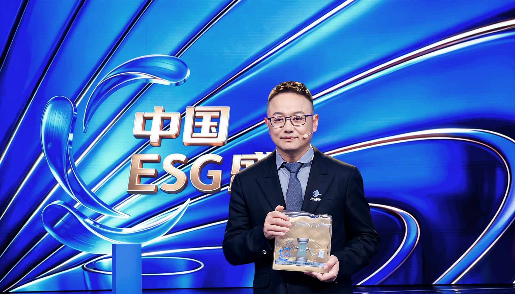 以ESG破局赋能品牌价值 | 东升国际董事长李仙德出席央视“2026中国ESG盛典”并发言